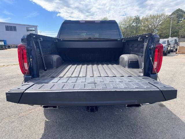 2022 GMC Sierra 1500 SLT 4x4 Crew Cab 5.75 ft. box 147.4 in. WB