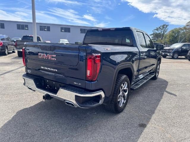 2022 GMC Sierra 1500 SLT 4x4 Crew Cab 5.75 ft. box 147.4 in. WB