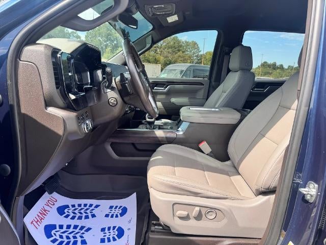 2022 GMC Sierra 1500 SLT 4x4 Crew Cab 5.75 ft. box 147.4 in. WB