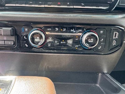 2022 GMC Sierra 1500 SLT 4x4 Crew Cab 5.75 ft. box 147.4 in. WB