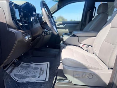 2024 GMC Sierra 1500 SLT 4x4 Crew Cab 5.75 ft. box 147.4 in. WB