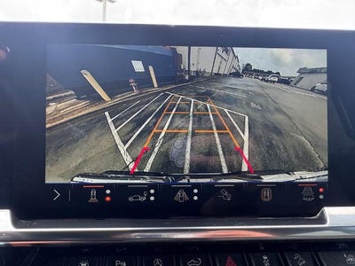 2026 GMC Sierra 1500 SLT 4x4 Crew Cab 5.75 ft. box 147.4 in. WB