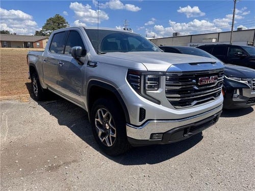 2022 GMC Sierra 1500 SLT 4x4 Crew Cab 5.75 ft. box 147.4 in. WB