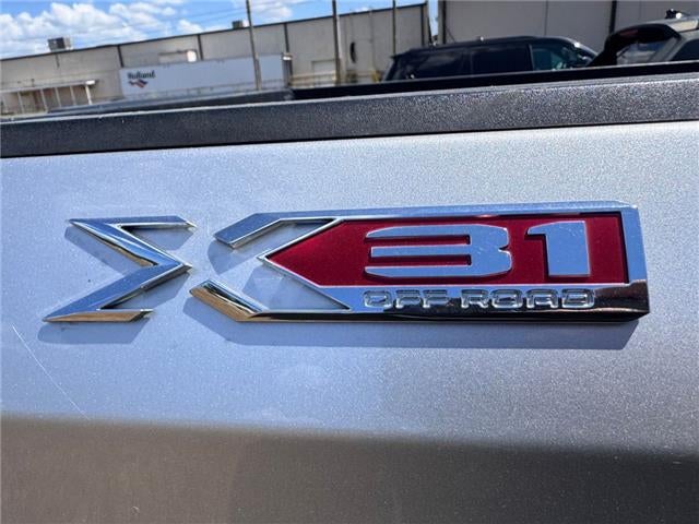 2022 GMC Sierra 1500 SLT 4x4 Crew Cab 5.75 ft. box 147.4 in. WB
