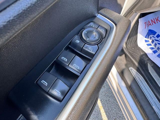 2022 GMC Sierra 1500 SLT 4x4 Crew Cab 5.75 ft. box 147.4 in. WB