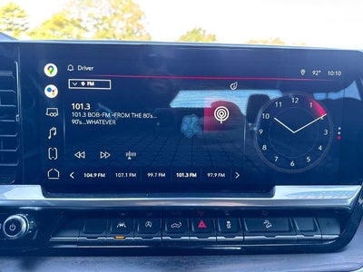 2022 GMC Sierra 1500 SLT 4x4 Crew Cab 5.75 ft. box 147.4 in. WB
