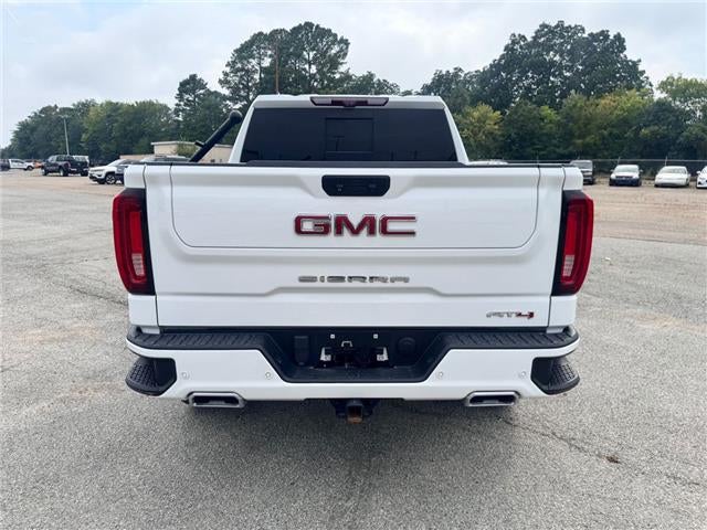 2023 GMC Sierra 1500 AT4 4x4 Crew Cab 5.75 ft. box 147.4 in. WB