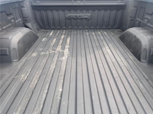 2023 GMC Sierra 1500 AT4 4x4 Crew Cab 5.75 ft. box 147.4 in. WB