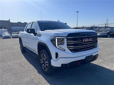 2025 GMC Sierra 1500 AT4 4x4 Crew Cab 5.75 ft. box 147.4 in. WB