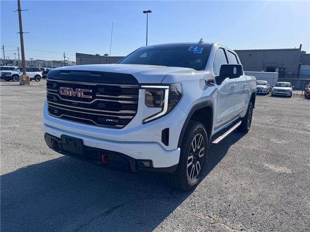 2025 GMC Sierra 1500 AT4 4x4 Crew Cab 5.75 ft. box 147.4 in. WB