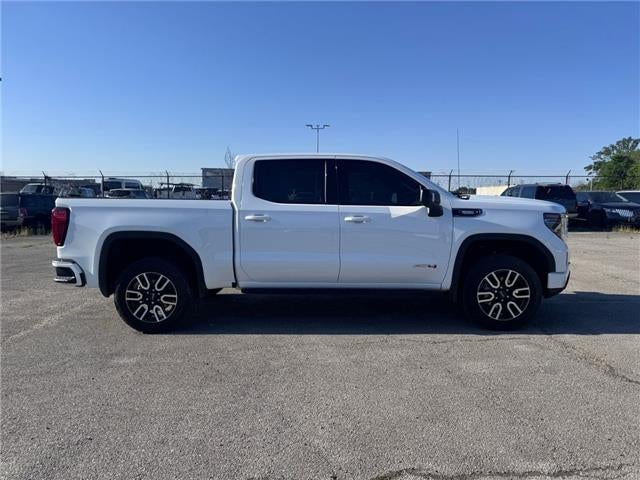 2025 GMC Sierra 1500 AT4 4x4 Crew Cab 5.75 ft. box 147.4 in. WB