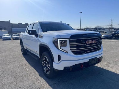 2025 GMC Sierra 1500 AT4 4x4 Crew Cab 5.75 ft. box 147.4 in. WB
