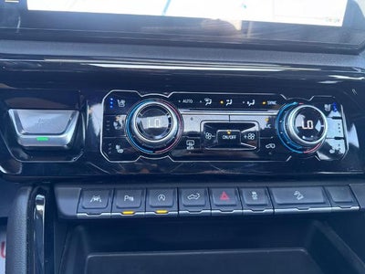 2025 GMC Sierra 1500 AT4 4x4 Crew Cab 5.75 ft. box 147.4 in. WB