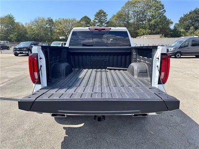 2025 GMC Sierra 1500 AT4 4x4 Crew Cab 5.75 ft. box 147.4 in. WB