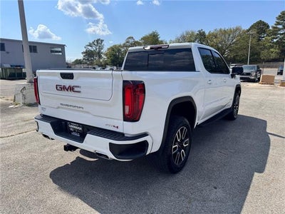 2025 GMC Sierra 1500 AT4 4x4 Crew Cab 5.75 ft. box 147.4 in. WB