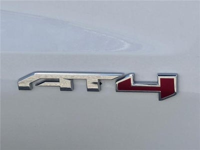 2025 GMC Sierra 1500 AT4 4x4 Crew Cab 5.75 ft. box 147.4 in. WB