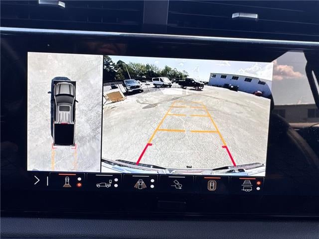 2025 GMC Sierra 1500 AT4 4x4 Crew Cab 5.75 ft. box 147.4 in. WB