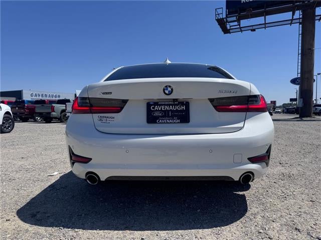 2022 BMW 330 i xDrive (NA) All-Wheel Drive Sedan