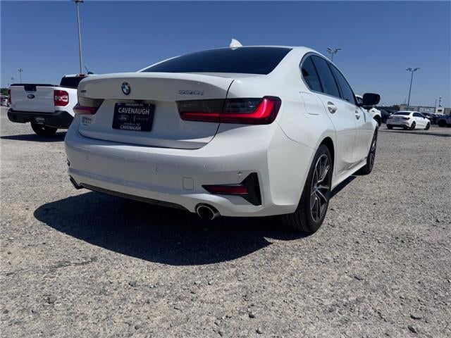 2022 BMW 330 i xDrive (NA) All-Wheel Drive Sedan