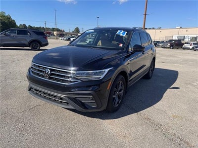 2024 Volkswagen Tiguan 2.0T SE (EOP CW37) Front-Wheel Drive