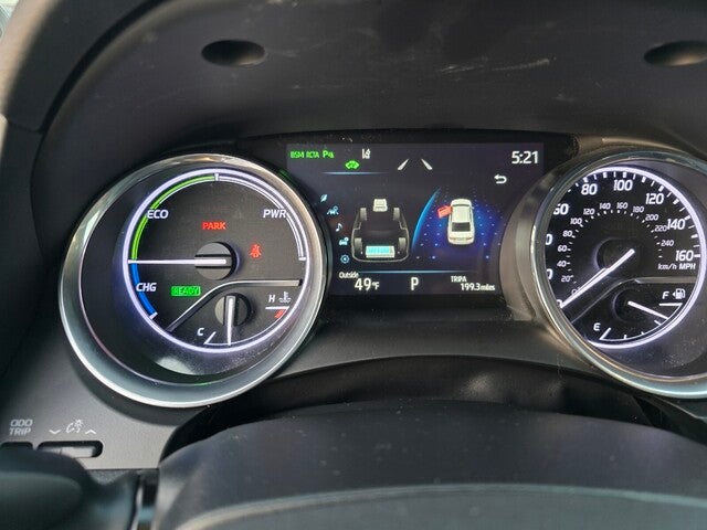 2019 Toyota Camry Hybrid XLE