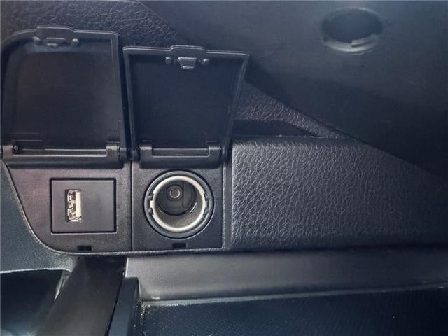 2021 Toyota Camry SE Front-wheel Drive Sedan