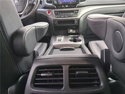 2023 Honda Ridgeline RTL (A9) All-Wheel Drive Crew Cab 5.3 ft. box 125.2 in. WB