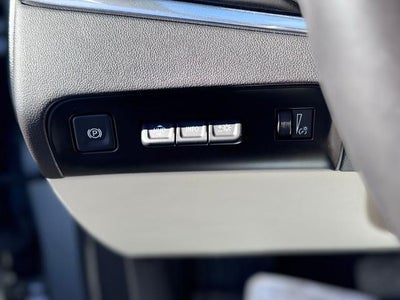 2023 Buick Enclave Avenir Front-Wheel Drive