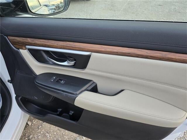 2022 Honda CR-V Hybrid Touring (