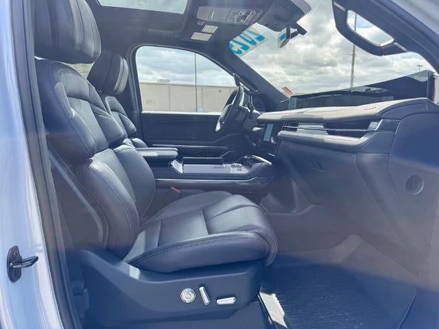 2025 Lincoln Navigator L Reserve 4x4