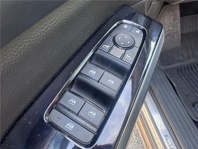 2023 Nissan Pathfinder SL (A9) 4x4