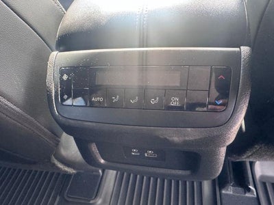 2023 Nissan Pathfinder SL (A9) 4x4