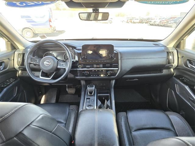 2023 Nissan Pathfinder SL (A9) 4x4