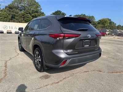 2020 Toyota Highlander XLE All-wheel Drive