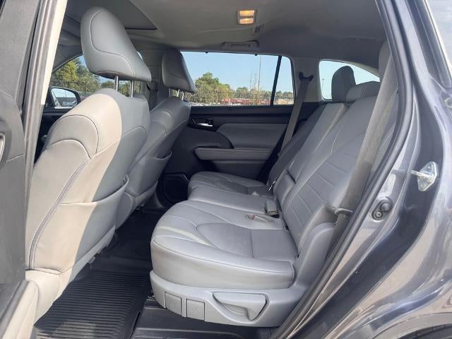 2020 Toyota Highlander XLE All-wheel Drive