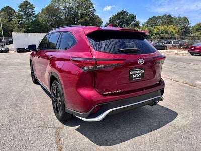 2023 Toyota Highlander XSE Front-Wheel Drive