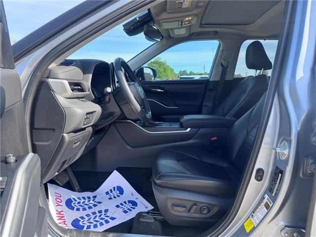 2023 Toyota Highlander XLE Front-Wheel Drive