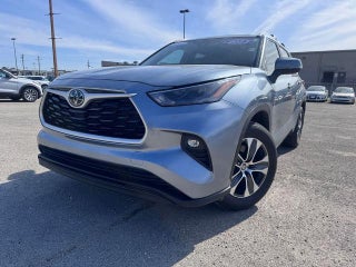 2023 Toyota Highlander XLE Front-Wheel Drive