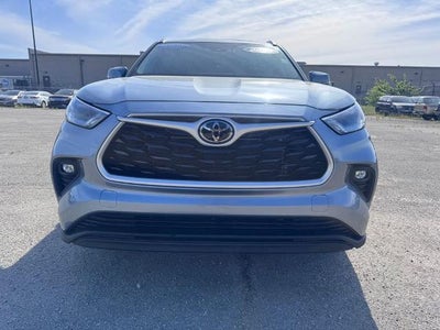 2023 Toyota Highlander XLE Front-Wheel Drive