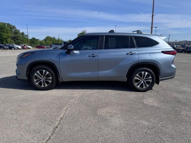 2023 Toyota Highlander XLE Front-Wheel Drive
