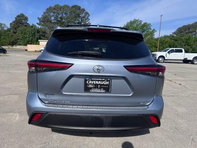 2023 Toyota Highlander XLE Front-Wheel Drive