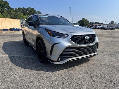 2023 Toyota Highlander XSE Front-Wheel Drive