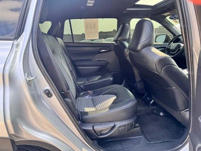 2023 Toyota Highlander XSE Front-Wheel Drive