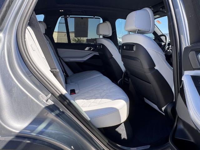 2025 BMW X5 xDrive40i All-Wheel Drive Sports Activity Vehicle