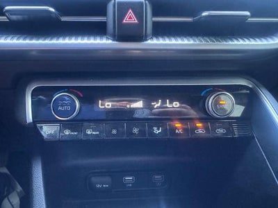 2022 Kia K5 GT-Line Front-Wheel Drive Sedan