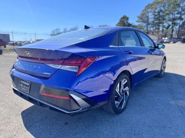 2024 Hyundai Elantra Limited (IVT) Sedan