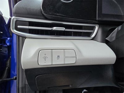 2024 Hyundai Elantra Limited (IVT) Sedan