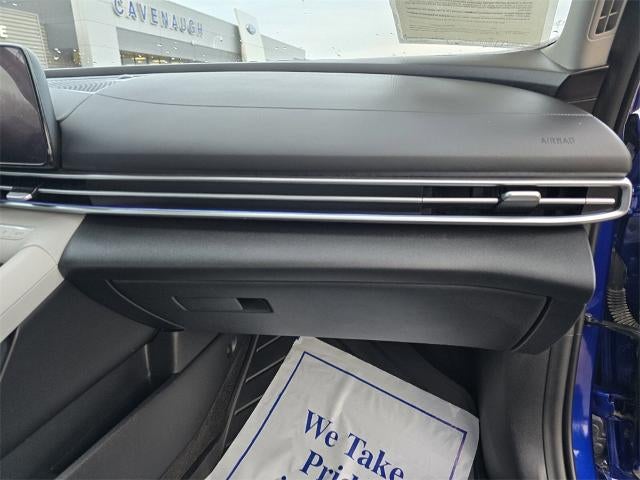 2024 Hyundai Elantra Limited (IVT) Sedan