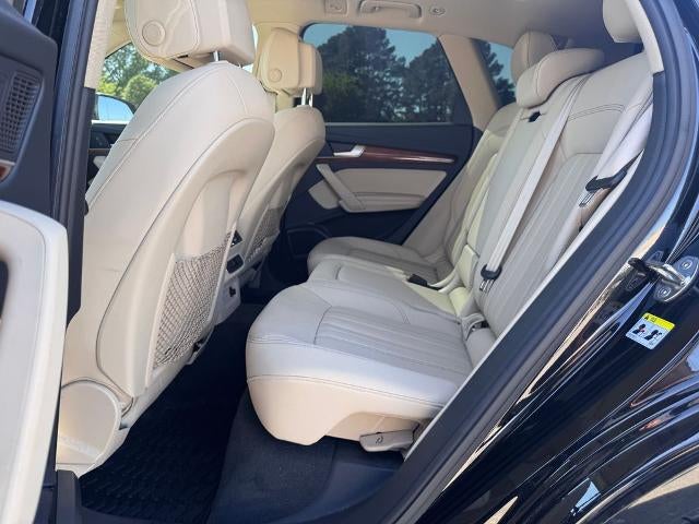 2022 Audi Q5 45 S line quattro Premium