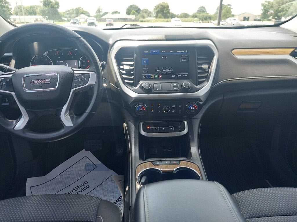 2023 GMC Acadia SLE
